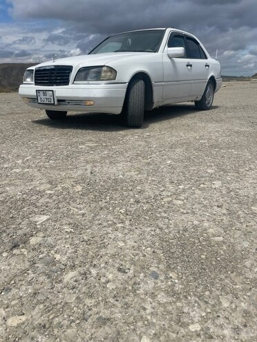 Mercedes C 220 1996, 450,840 km - 2.2 l - Kürdəmir