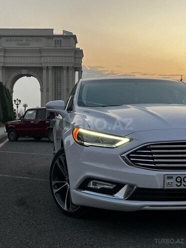 Ford Fusion (North America) 2017, 170,000 km - 2.0 л - Bakı