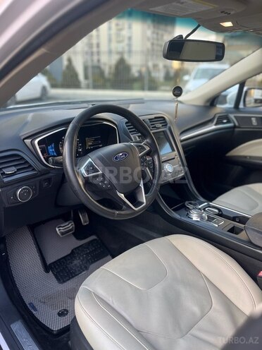 Ford Fusion (North America) 2017, 170,000 km - 2.0 л - Bakı