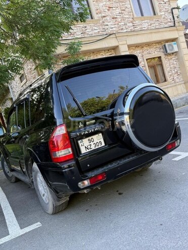 Mitsubishi Pajero 2006, 288,000 km - 3.0 l - Bakı
