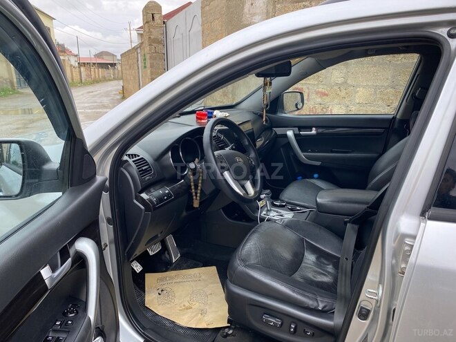 Kia Sorento 2011, 305,174 km - 2.0 л - Bakı