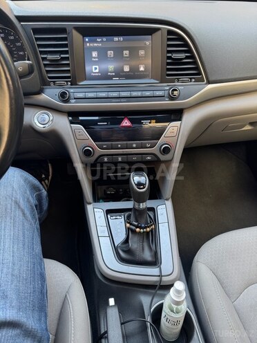 Hyundai Elantra 2018, 87,000 km - 2.0 l - Bakı