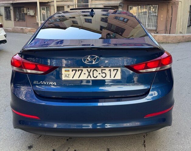 Hyundai Elantra 2018, 87,000 km - 2.0 l - Bakı