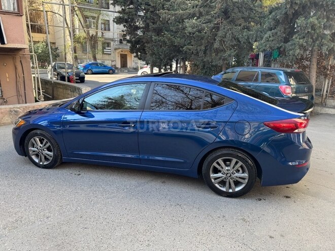 Hyundai Elantra 2018, 87,000 km - 2.0 l - Bakı