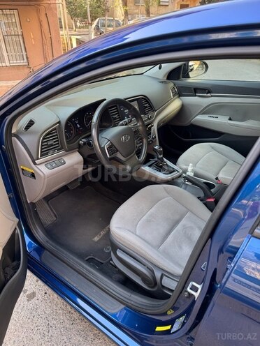 Hyundai Elantra 2018, 87,000 km - 2.0 l - Bakı