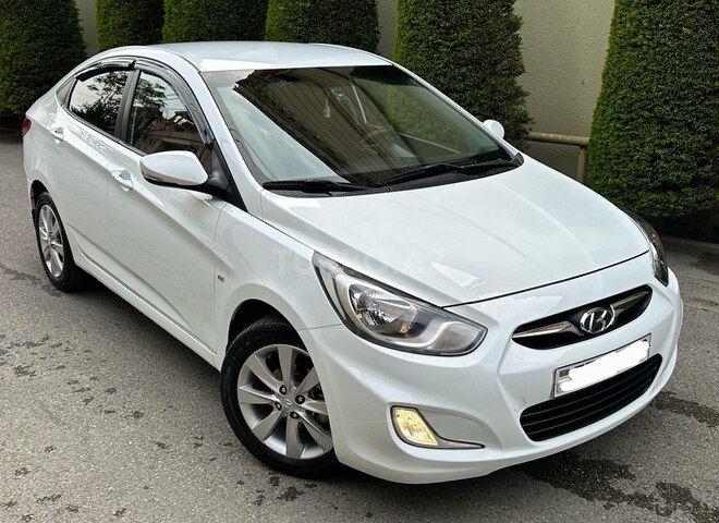 Hyundai Accent 2012, 205,000 km - 1.6 l - Bakı