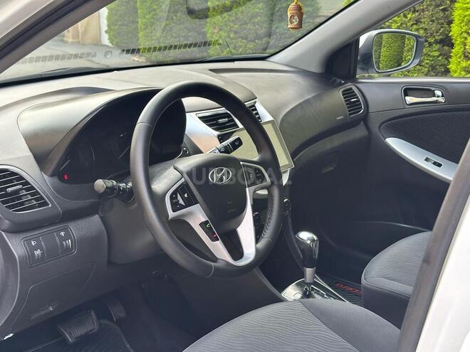 Hyundai Accent 2012, 205,000 km - 1.6 l - Bakı