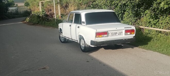 LADA (VAZ) 2107 2006, 80,000 km - 1.6 л - Ucar