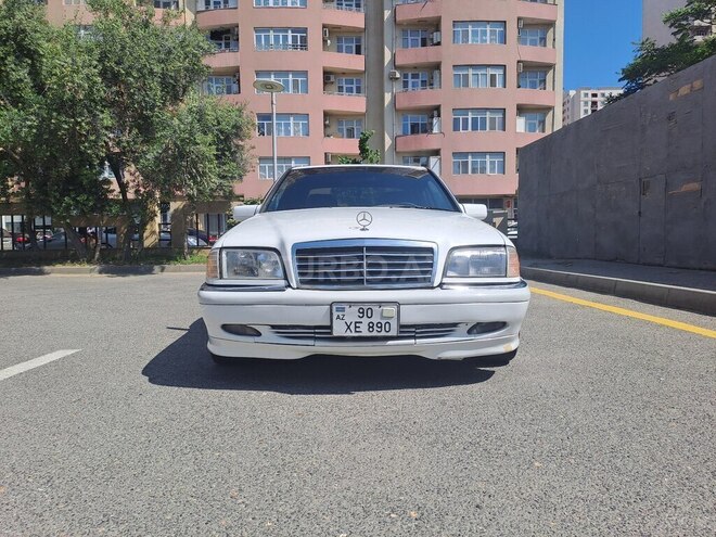 Mercedes C 230 1998, 270,000 km - 2.3 л - Bakı