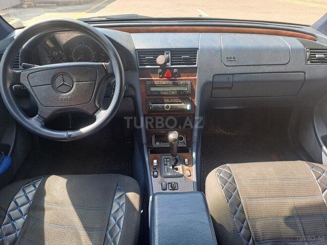 Mercedes C 230 1998, 270,000 km - 2.3 л - Bakı