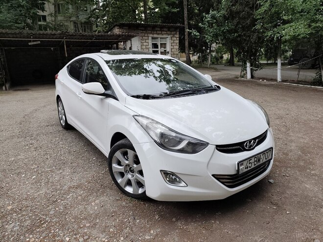 Hyundai Elantra 2011, 123,000 km - 1.8 л - Mingəçevir