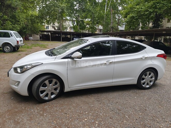 Hyundai Elantra 2011, 123,000 km - 1.8 л - Mingəçevir