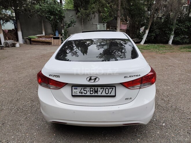 Hyundai Elantra 2011, 123,000 km - 1.8 л - Mingəçevir