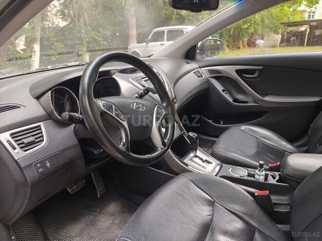 Hyundai Elantra 2011, 123,000 km - 1.8 л - Mingəçevir