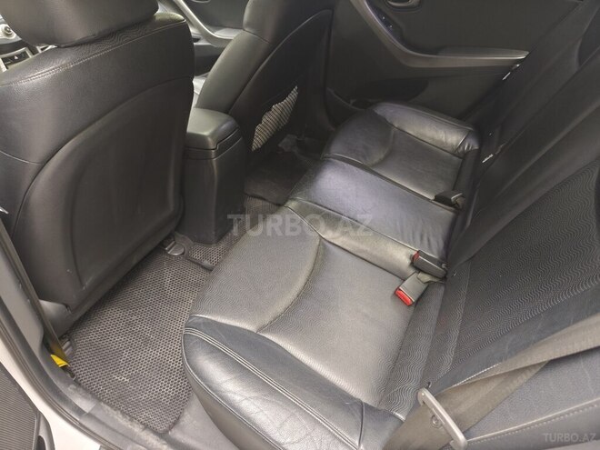 Hyundai Elantra 2011, 123,000 km - 1.8 л - Mingəçevir