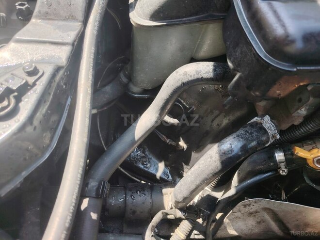 Mercedes E 270 2001, 692,000 km - 2.7 l - Bakı