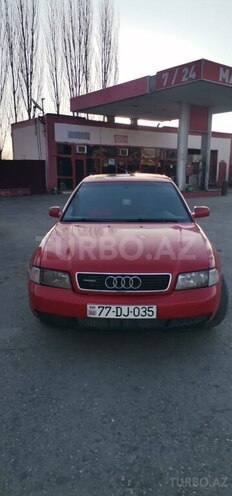 Audi A4 1995, 188,000 km - 1.6 l - Xaçmaz