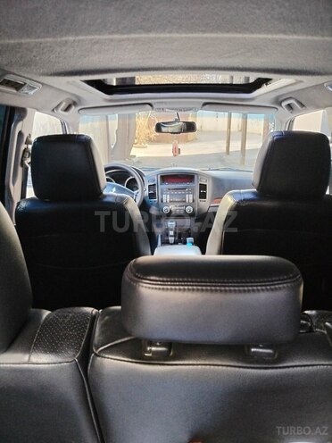 Mitsubishi Pajero 2007, 197,000 km - 3.0 l - Bakı