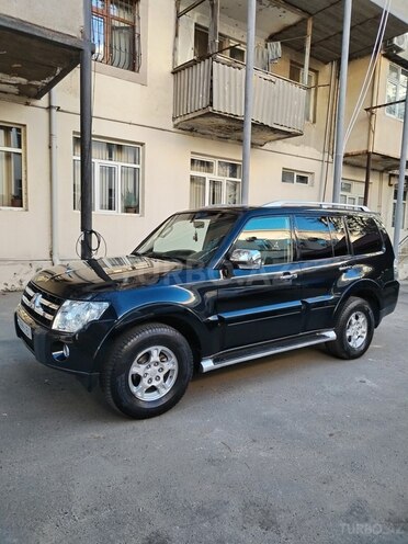 Mitsubishi Pajero 2007, 197,000 km - 3.0 l - Bakı