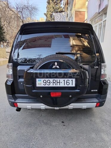 Mitsubishi Pajero 2007, 197,000 km - 3.0 l - Bakı