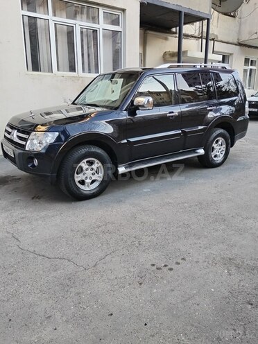 Mitsubishi Pajero 2007, 197,000 km - 3.0 l - Bakı