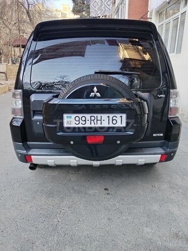 Mitsubishi Pajero 2007, 197,000 km - 3.0 l - Bakı
