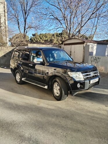 Mitsubishi Pajero 2007, 197,000 km - 3.0 l - Bakı