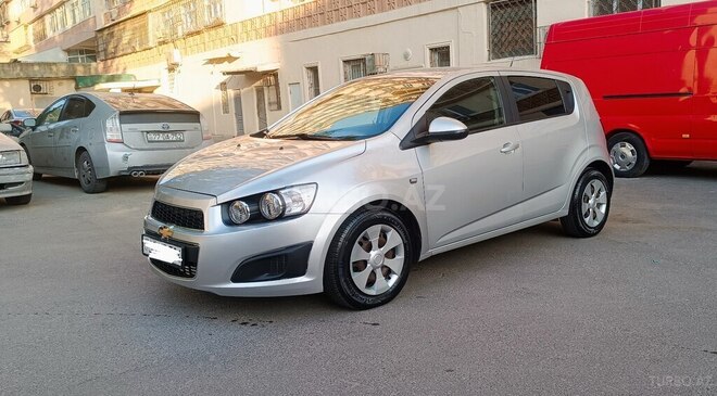 Chevrolet Aveo-3