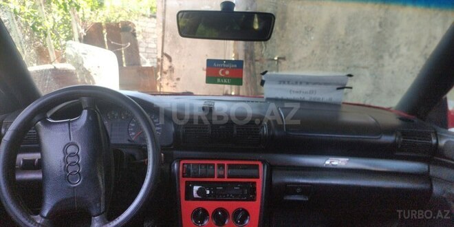 Audi A4 1995, 188,000 km - 1.6 l - Xaçmaz