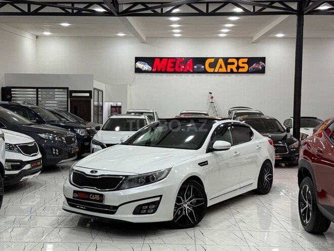 Kia K5-4