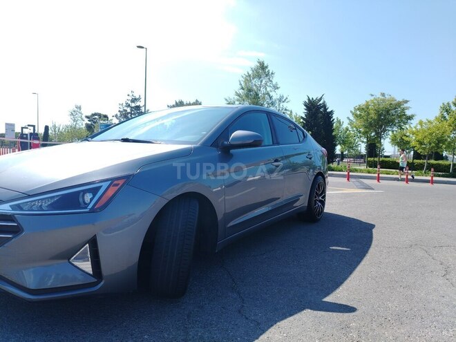 Hyundai Elantra 2019, 39,000 km - 2.0 л - Bakı