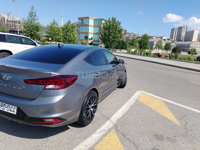 Hyundai Elantra 2019, 39,000 km - 2.0 л - Bakı