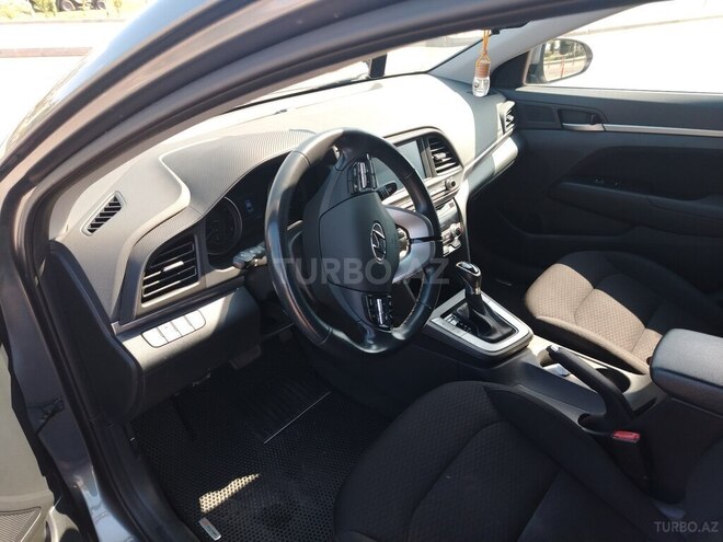 Hyundai Elantra 2019, 39,000 km - 2.0 л - Bakı
