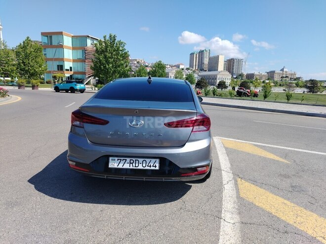 Hyundai Elantra 2019, 39,000 km - 2.0 л - Bakı