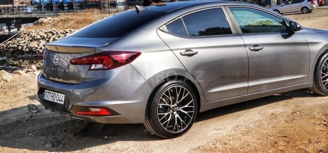 Hyundai Elantra 2019, 39,000 km - 2.0 л - Bakı