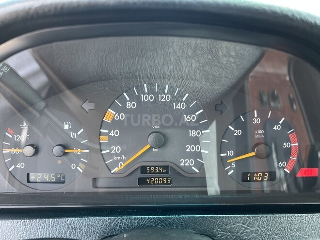 Mercedes C 220 d 1999, 420,095 km - 2.2 l - Bakı