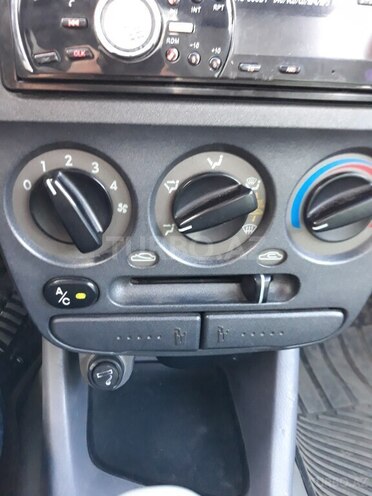Hyundai Accent 2005, 406,000 km - 1.5 л - Quba