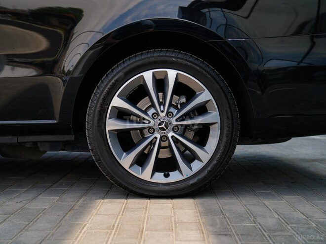 Mercedes V 220 2023, 53,000 km - 2.2 l - Bakı