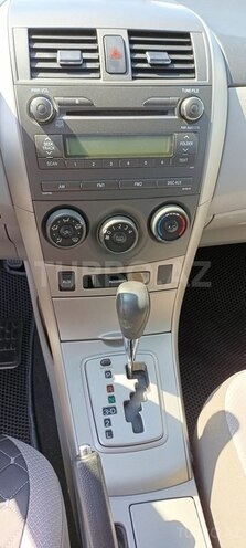 Toyota Corolla 2012, 252,000 km - 1.6 l - Bakı