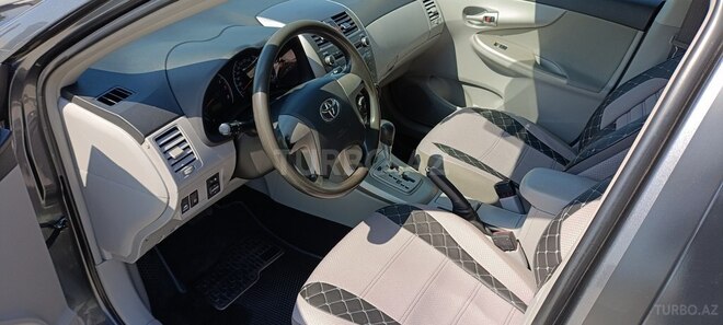 Toyota Corolla 2012, 252,000 km - 1.6 l - Bakı