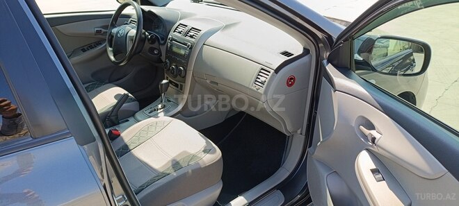 Toyota Corolla 2012, 252,000 km - 1.6 l - Bakı