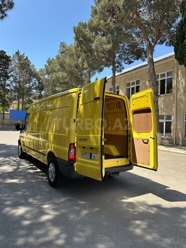 Ford Transit-14