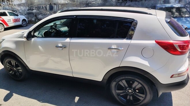 Kia Sportage 2011, 350,000 km - 2.0 l - Bakı