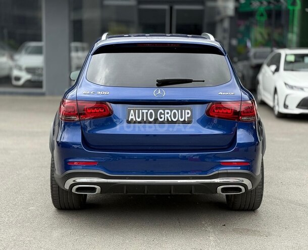 Mercedes GLC 300 2020, 90,000 km - 2.0 л - Bakı