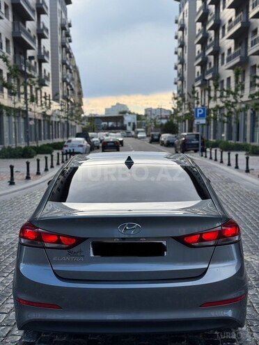 Hyundai Elantra 2017, 114,300 km - 2.0 l - Bakı