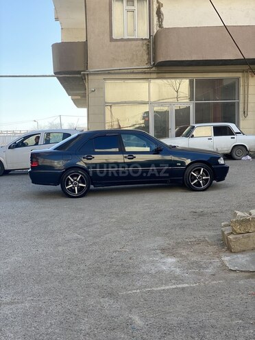Mercedes C 200 1998, 325,000 km - 2.0 l - Bakı