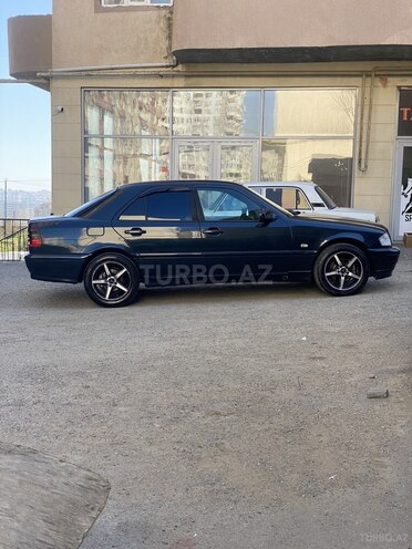 Mercedes C 200 1998, 325,000 km - 2.0 l - Bakı