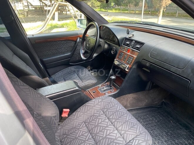 Mercedes C 200 1994, 386,000 km - 2.0 l - Bakı