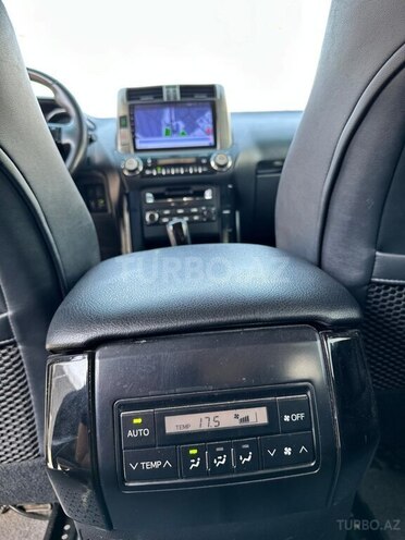 Toyota Land Cruiser Prado 2012, 241,000 km - 2.7 л - Bakı