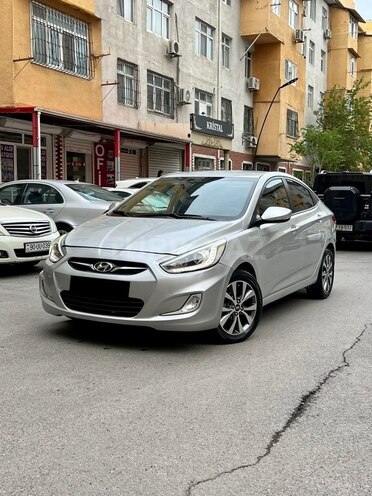 Hyundai Accent 2013, 220,000 km - 1.6 l - Bakı